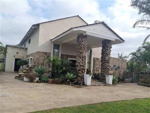 Small Holding For Sale in Gonubie