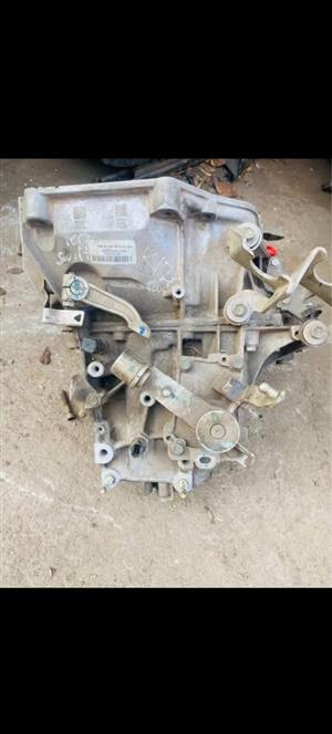 Suzuki swift 1.2 GA  2016 gearbox 