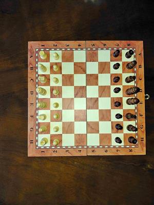 3 in 1 Game - Chess, Checkers, Backgammon
