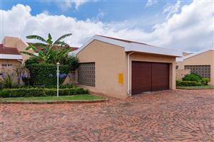 Townhouse For Sale in Northmead