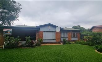 **Welcome to Your Dream Home in Protea Park, Rustenburg!**