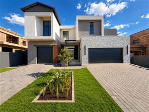 House For Sale in Fountainbrook Estate
