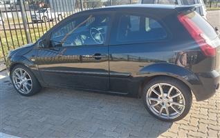 Ford Fiesta - Great Condition