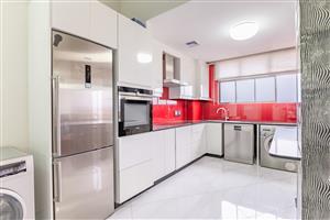 2 Bedrooms 2 baths,One Parking  Apartment  North Beach