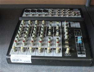 HYBRID SM802MS 8 CHANNEL MIXER W/POWER CABLE S065122A