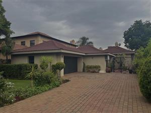 Charming Dam House for Sale!