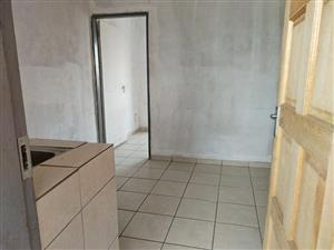 Proclamation Hill Pretoria west flat to rent