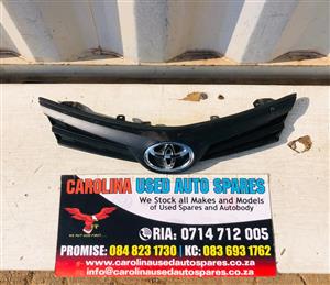 Toyota Corolla Prestije radiator grill with badge (2020-2023)
