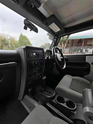 We are stripping this vehicle 2010 Jeep Wrangler 3.8 Rubicon 