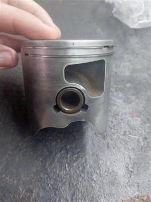 Husqvarna TE 300 piston