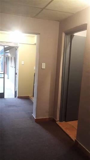 2bedroom flat - Pretoria North
