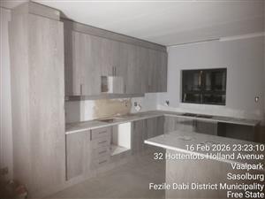 I'm a carpenter doing kitchen units, doors, ceilings and do renovations