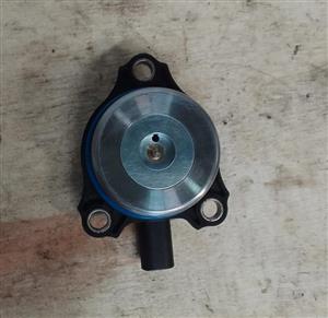 Mercedes Benz W204 Camshaft/ADJ Magnet