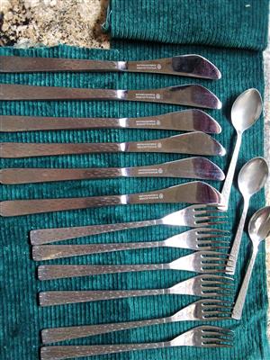 STAINLESS STEEL CUTLERY