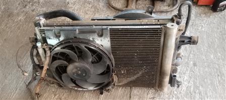 Opel Astra 1.6 G radiator with main fan and Aircon fan