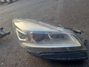 2013 - 2016 FORD KUGA MK2 HEADLIGHT RIGHT HAND SIDE