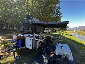 RENT: Metalian Genie Trailer with rooftop tent