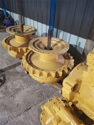 Cat D6h final drive in perfect condition