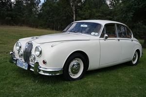 1965 Jaguar MKII 3.8 Overdrive 