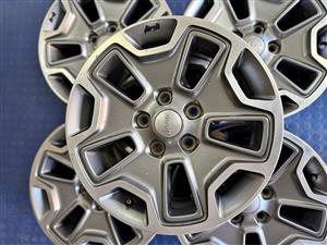 17 INCH JEEP RUBICON ORIGINAL RIM SET WITHOUT TYRES PRE-OWNED…SET OF 5