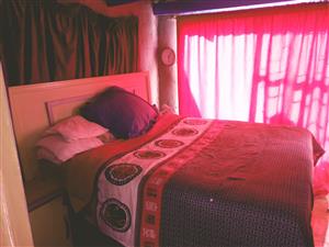 Room to rent in main house