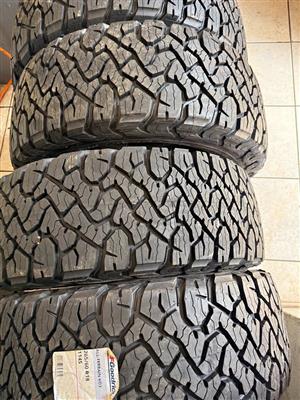 265/60 R18 BFgoodrich k03