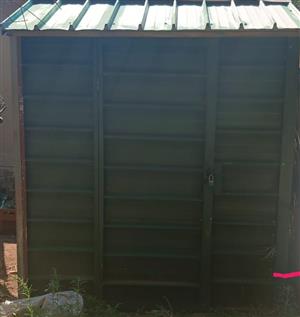 Outdoor metal garden shed 1.6 × 2.1
