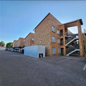 Cozy Ground Floor Apartment in A Safe Neighborhood!