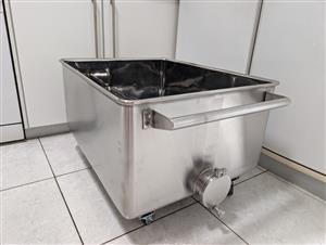 Stainless Steel Food Grade Tank 160 L