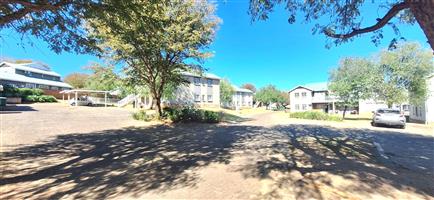 Secure Lock up and go unit situated in Bronberg