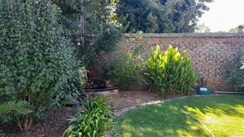 This beautiful townhouse has its own private garden with braai area and lots of space for your small pets.