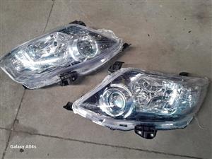 NEW TOYOTA FORTUNER 2015 PROJECTOR HEADLIGHTS FOR SALE