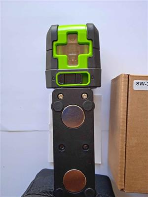 Green Beam Crossline Laser (Brand New)