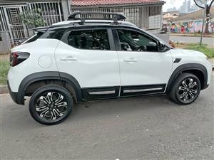 2021 RENAULT KIGER 1.0 TURBO MANUAL TRANSMISSION IN EXCELLENT CONDITION REVERSE CAMERA AND SENSORS