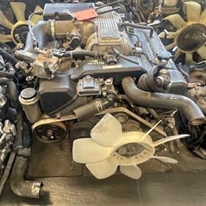 Lexus 4.0 V8 – Non VVt Petrol Engine (1UZ)