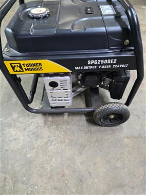 Turner Morris 2500 petrol generator
