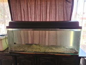 4 Ft Fishtank with stand