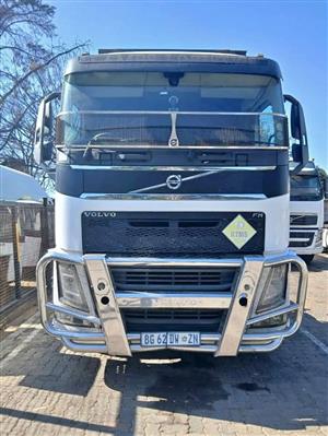 2017 VOLVO FH 520
