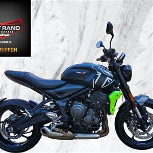 2023 Triumph (Spare keys / Books) Trident 660