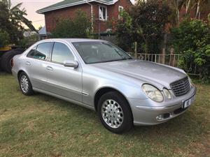 MERCEDES BENZ E240, V6