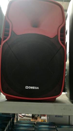 Omega 15" Passive speakers x2, new sealed in box with delivery