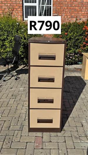 OFFICE METAL FILING STORAGE CABINET WITH HANGING FILE RAILS