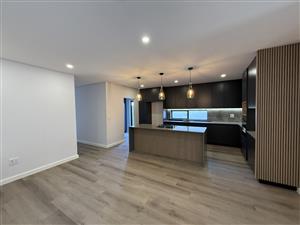 Exquisite Single-Story Home: Your Perfect Lock-Up-and-Go Oasis!