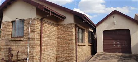 3 Bedroom House For Sale in Mankweng