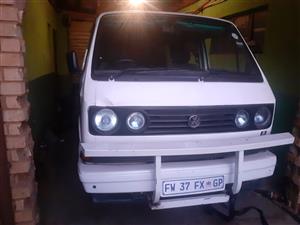 Microbus 2.6 everything still in a good condition call me for more information 