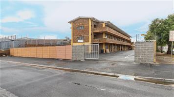 Apartment For Sale in Parow Valley