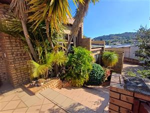 House For Sale in Glenvista