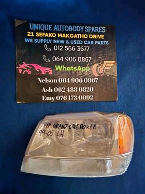 Jeep Grand Cherokee Left Headlight