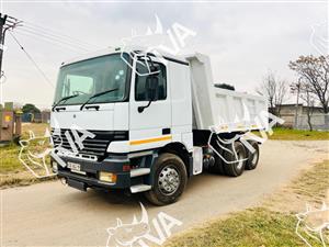 2003 Mercedes Benz Actros 10cube tipper truck for sale
