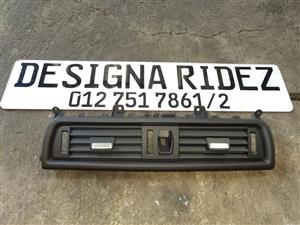 BMW F10 CENTRE DASH AIR VENT NEW AVAILABLE 